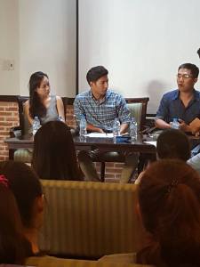 03 khách mời từ trái sang: Hoàng Xuân Thảo, Phan Khắc Ngọc, Nguyễn Minh Nhật